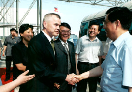 Mr. Blecker trifft Hu Jintao, ex. President, P.R.China Mr. Blecker trifft Hu Jintao, ex. President, P.R.China